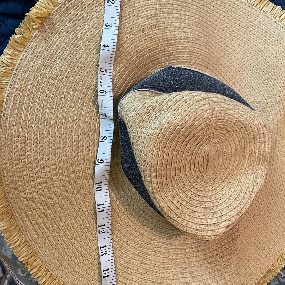 C.C adjustable string straw hat - Picture 7 of 8